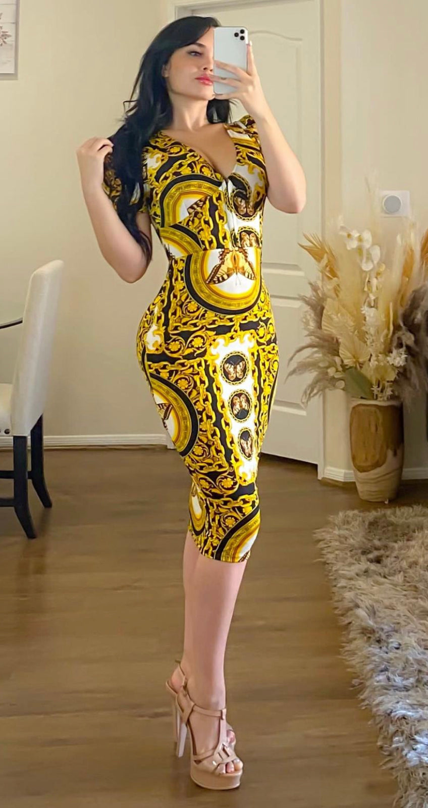 owning this moment mini dress Owning This Moment Mini Dress – tinasboutiqueonline