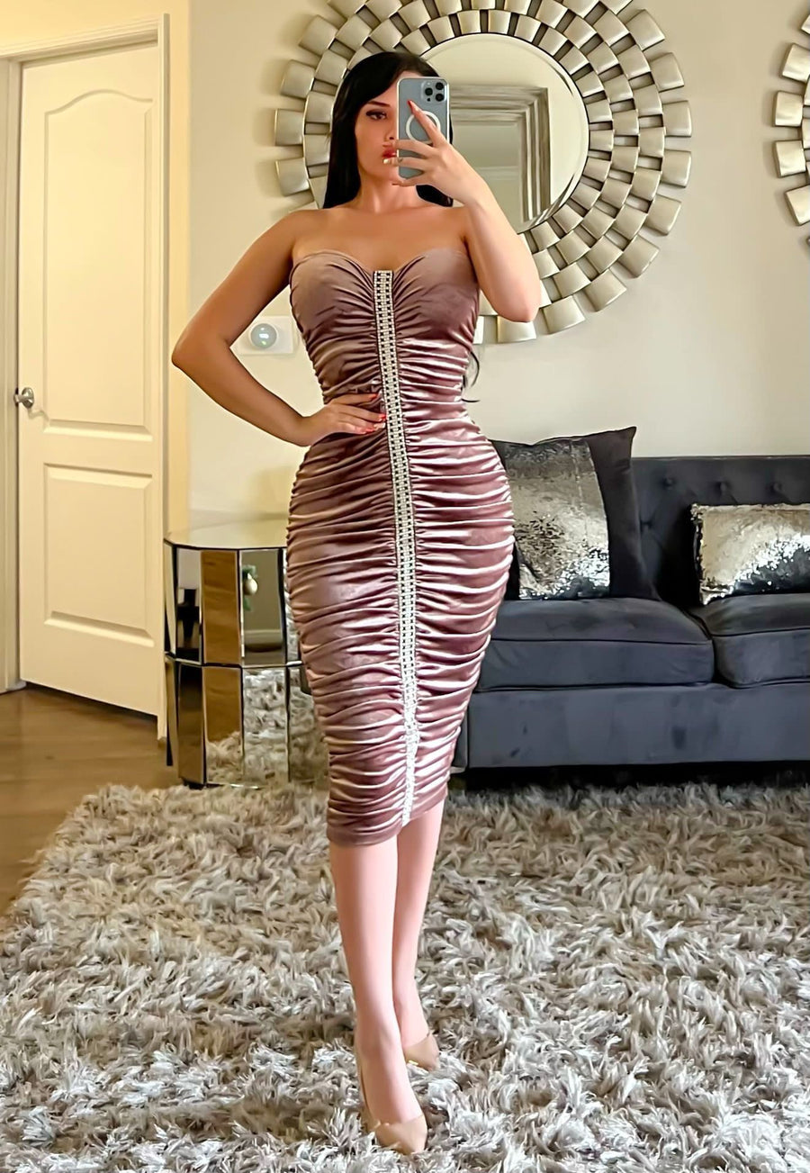 Feeling Sultry Velvet Midi Dress